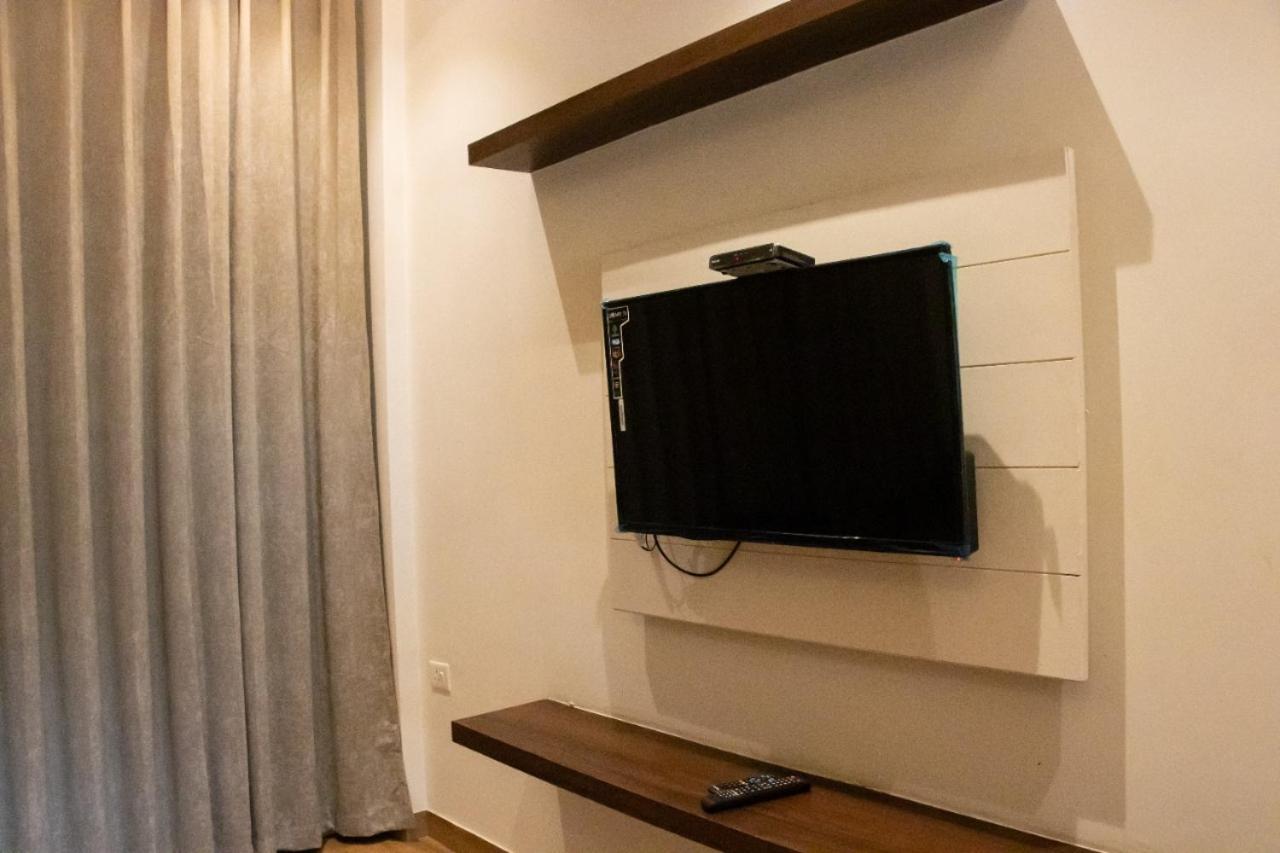 Sourav Park Inn Agra  Exterior photo