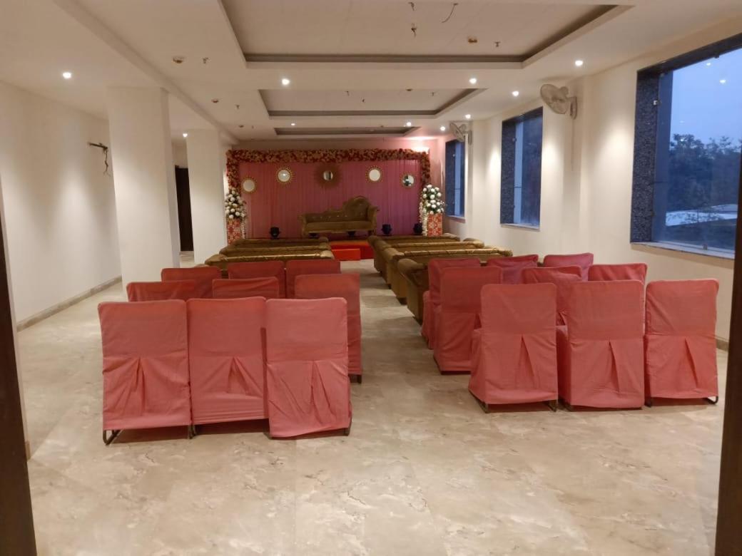 Sourav Park Inn Agra  Exterior photo